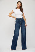 Load image into Gallery viewer, Stockyard High Rise Wide Leg Jeans
