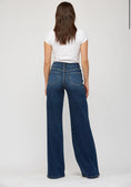 Load image into Gallery viewer, Stockyard High Rise Wide Leg Jeans
