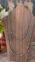 Load and play video in Gallery viewer, Mio Caro Turquoise and Pearls Necklace
